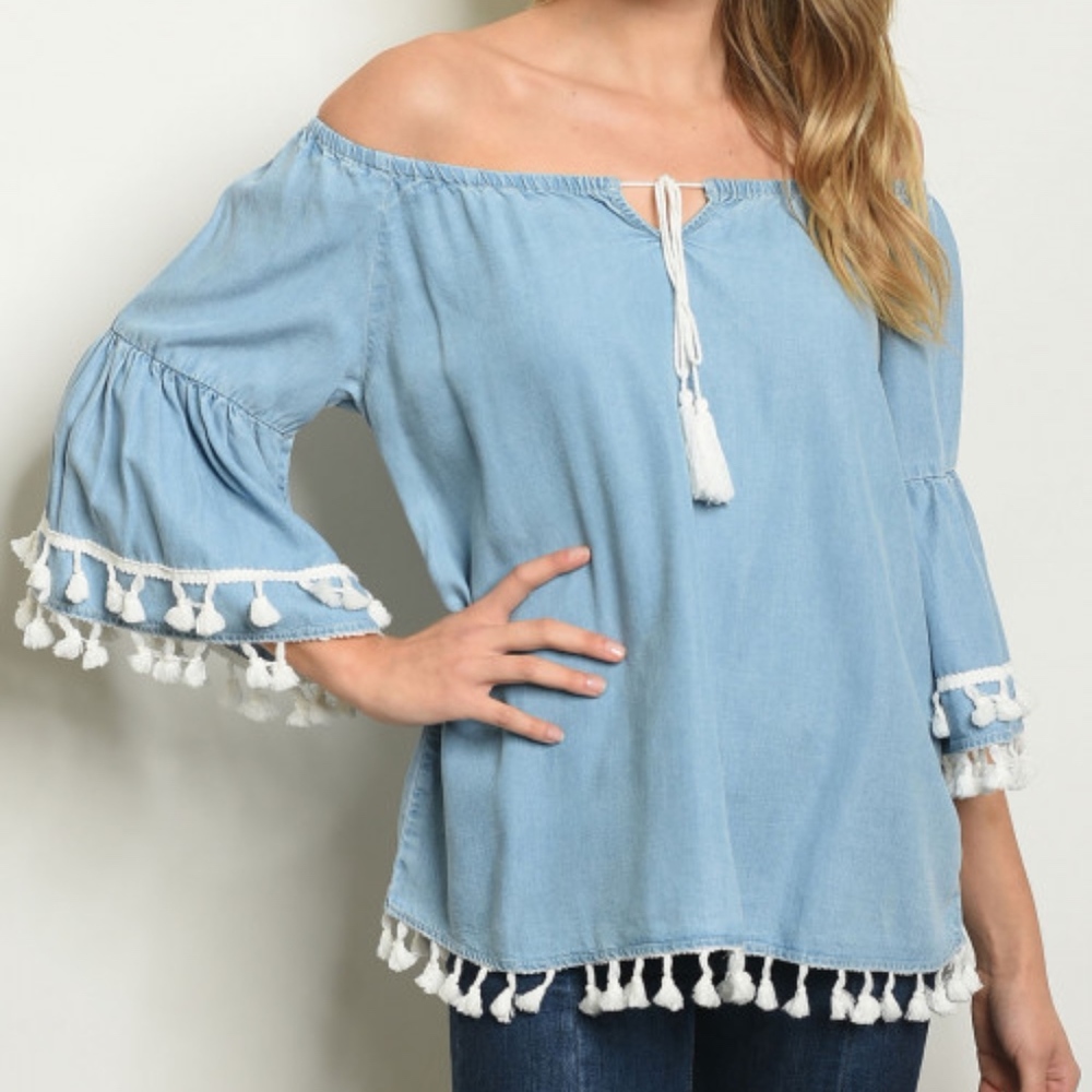 GIRLY & FLIRTY OFF SHOULDER TOP WITH TASSEL EDGE